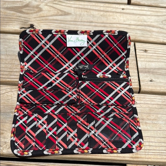 Vera Bradley Black and Red Quilted Wallet with Floral Geometric Pattern - Picture 3 of 11